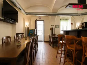 Pronájem obchodního prostoru, Skuteč, Vítězslava Nováka, 72 m2