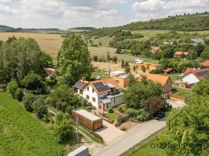 Prodej rodinného domu, Liteň, Karlštejnská, 237 m2