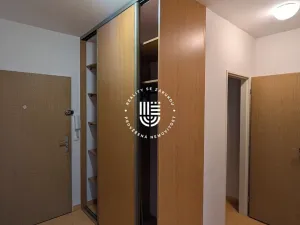 Pronájem bytu 2+kk, Praha - Hostavice, U Hostavického potoka, 51 m2