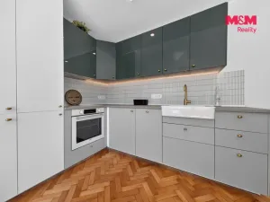 Prodej bytu 3+kk, Praha, Skloněná, 55 m2