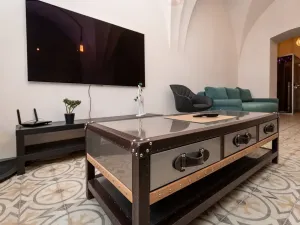 Prodej bytu 2+kk, Jáchymov, náměstí Republiky, 70 m2