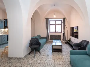 Prodej bytu 2+kk, Jáchymov, náměstí Republiky, 70 m2