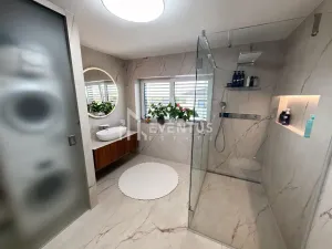 Prodej rodinného domu, Psáry, Na Lukách, 307 m2