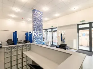 Pronájem obchodního prostoru, Praha - Holešovice, Vrbenského, 82 m2