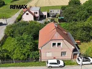 Prodej rodinného domu, Běleč, 200 m2