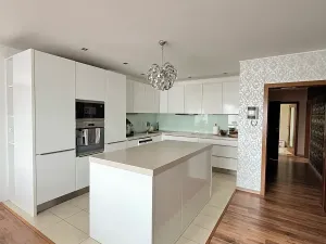 Pronájem rodinného domu, Archlebov, 350 m2