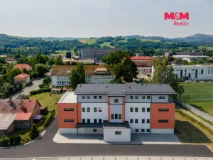 Prodej bytu 4+kk, Zubří, Hlavní, 77 m2