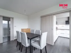 Prodej bytu 4+1, Praha - Černý Most, Bojčenkova, 104 m2