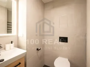Pronájem bytu 1+kk, Pardubice, třída Míru, 32 m2