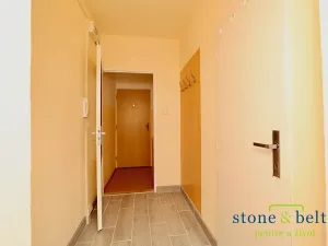 Pronájem bytu 2+kk, Praha - Kobylisy, Paláskova, 58 m2