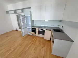 Pronájem bytu 2+kk, Brno, Jakubské náměstí, 45 m2