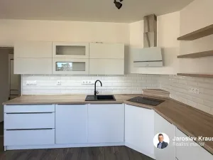 Pronájem bytu 2+kk, Jičín, Ruská, 71 m2
