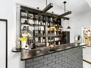 Pronájem obchodního prostoru, Praha, Školská, 150 m2