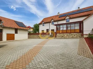 Prodej rodinného domu, Vlachovo Březí, Plánkova, 930 m2