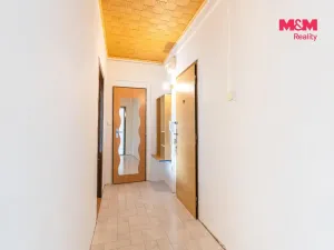 Prodej bytu 2+1, Orlová - Lutyně, Karla Dvořáčka, 43 m2