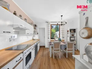Prodej rodinného domu, Zlín - Louky, třída Tomáše Bati, 128 m2