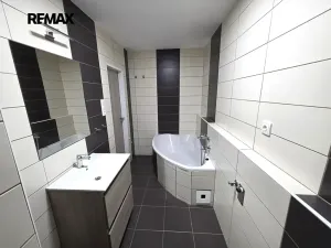 Prodej bytu 1+kk, Doloplazy, 31 m2