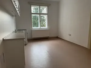 Pronájem bytu 2+kk, Klatovy, Dukelská, 56 m2