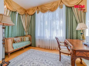 Prodej bytu 3+1, Mariánské Lázně - Úšovice, Anglická, 95 m2