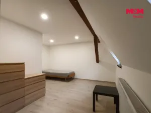 Pronájem bytu 3+kk, Šternberk, náměstí Svobody, 75 m2