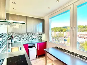Prodej bytu 2+1, Trutnov, Pomněnková, 56 m2