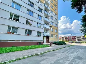 Prodej bytu 2+1, Trutnov, Pomněnková, 56 m2