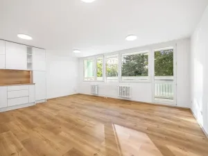Prodej bytu 3+kk, Praha - Střížkov, Žandovská, 74 m2