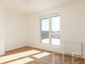 Pronájem bytu 2+kk, Praha - Černý Most, Arnošta Valenty, 53 m2