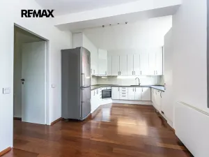 Pronájem bytu 3+kk, Praha - Smíchov, Na Cihlářce, 80 m2