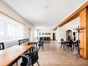 Prodej restaurace, Dobšice, Lahoferova, 218 m2