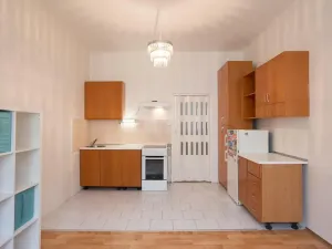 Pronájem bytu 2+kk, Praha - Karlín, Křižíkova, 48 m2