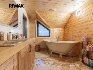 Prodej vily, Králův Dvůr, Pod Lesem, 296 m2