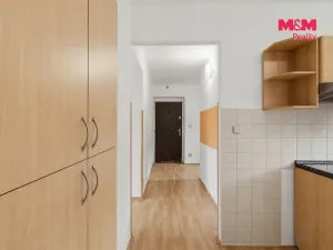 Prodej bytu 3+1, Jince, Čenkovská, 69 m2