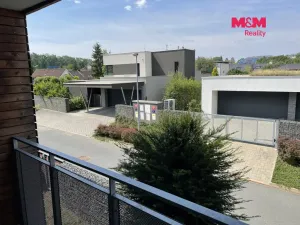 Pronájem bytu 2+kk, Praha - Uhříněves, V bytovkách, 54 m2