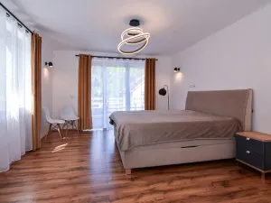 Prodej obchodního prostoru, Říčany - Jažlovice, Jažlovická, 249 m2
