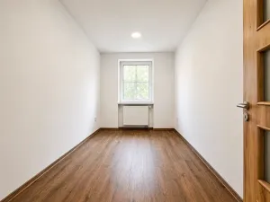 Pronájem bytu 4+kk, Karlovy Vary, Vodárenská, 66 m2