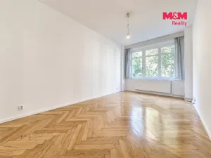 Pronájem bytu 2+kk, Praha - Bubeneč, Eliášova, 59 m2