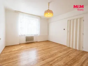 Prodej bytu 3+1, Kout na Šumavě, 75 m2