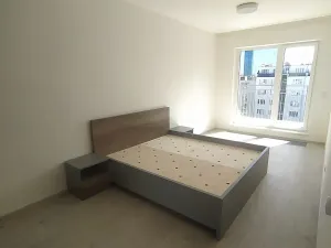 Pronájem bytu 2+kk, Praha - Holešovice, V háji, 55 m2