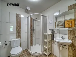 Prodej rodinného domu, Radvanice, 215 m2