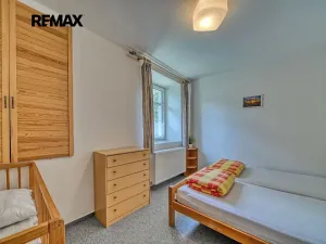 Prodej rodinného domu, Radvanice, 215 m2