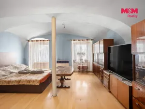 Prodej obchodního prostoru, Kladno, Dr. Steinera, 376 m2