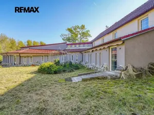 Prodej apartmánu, Všeruby, 952 m2