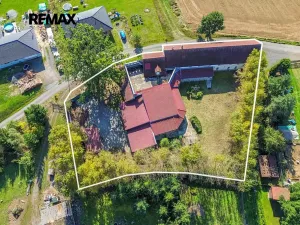 Prodej rodinného domu, Všeruby, 952 m2