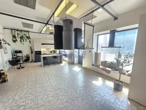 Pronájem obchodního prostoru, Hradec Králové, Pražská třída, 200 m2