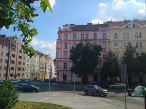 Prodej podílu činžovního domu, Praha - Vršovice, Moskevská, 1500 m2