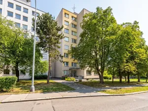 Prodej bytu 3+1, Praha - Bohnice, Dolákova, 72 m2