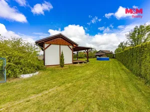 Prodej pozemku pro bydlení, Nepoměřice, 923 m2