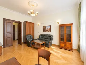 Prodej bytu 3+1, Praha - Malá Strana, Petřínská, 102 m2