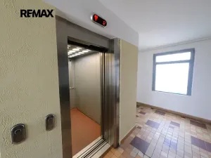 Pronájem bytu 4+1, Praha - Krč, V Štíhlách, 78 m2